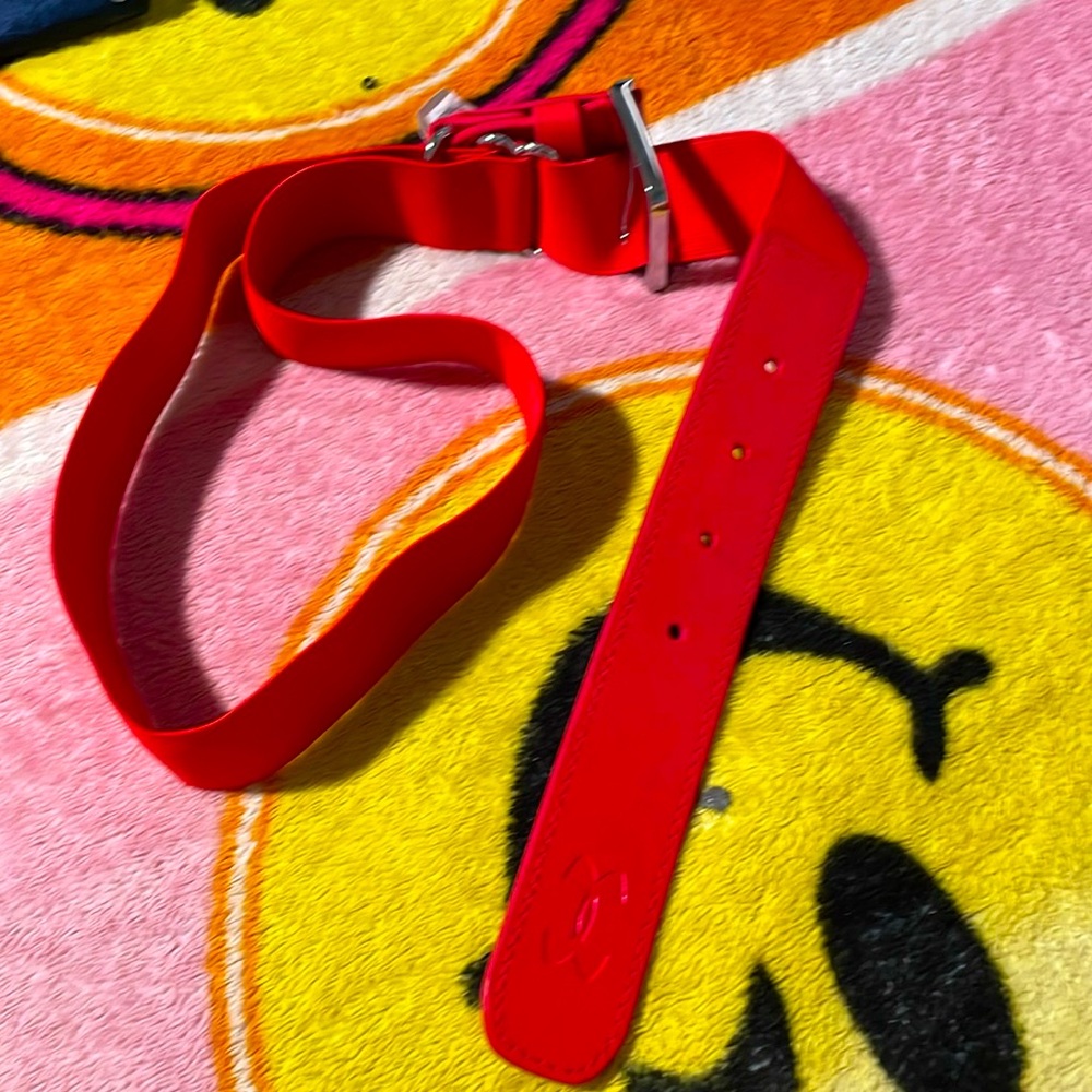 BRAND NEW FIRETRUCK RED SOFTBALL/ATHLETIC BELT